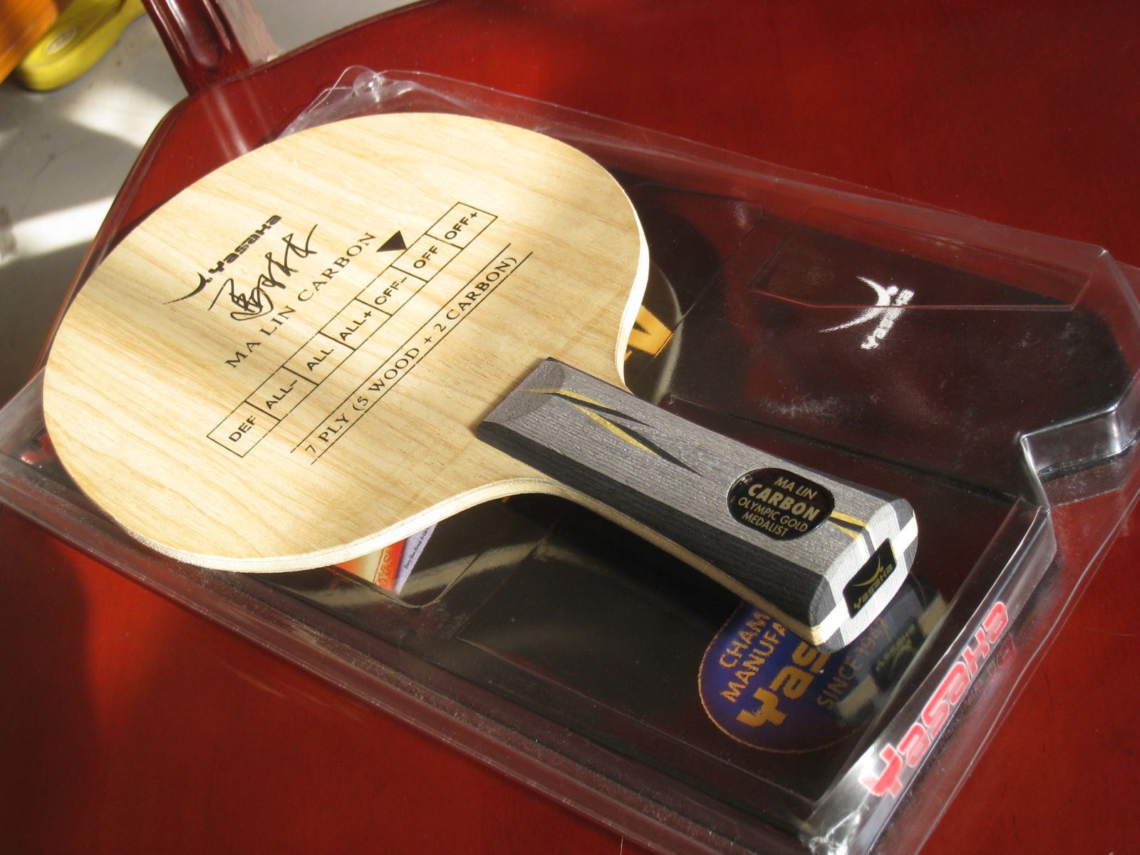 �ó�ɫ��̼ 300�����