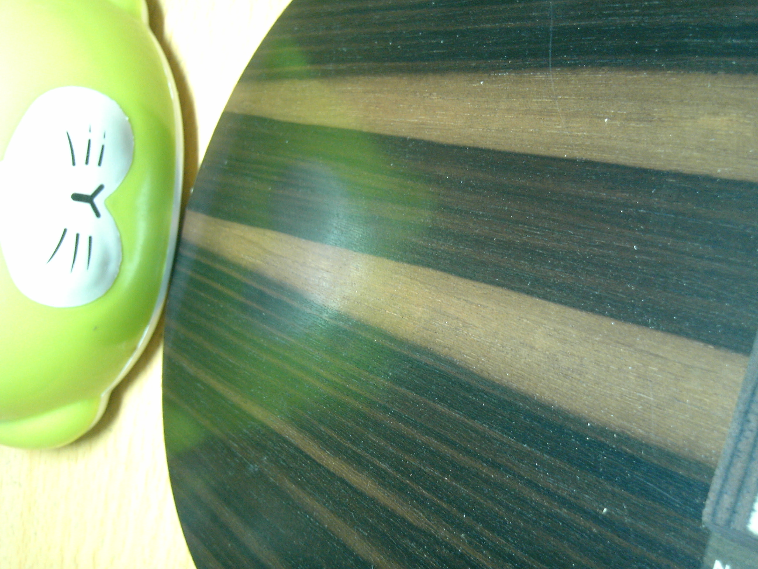 �������µ�ŷ���̴��   ��Ԧ����   83g  550������