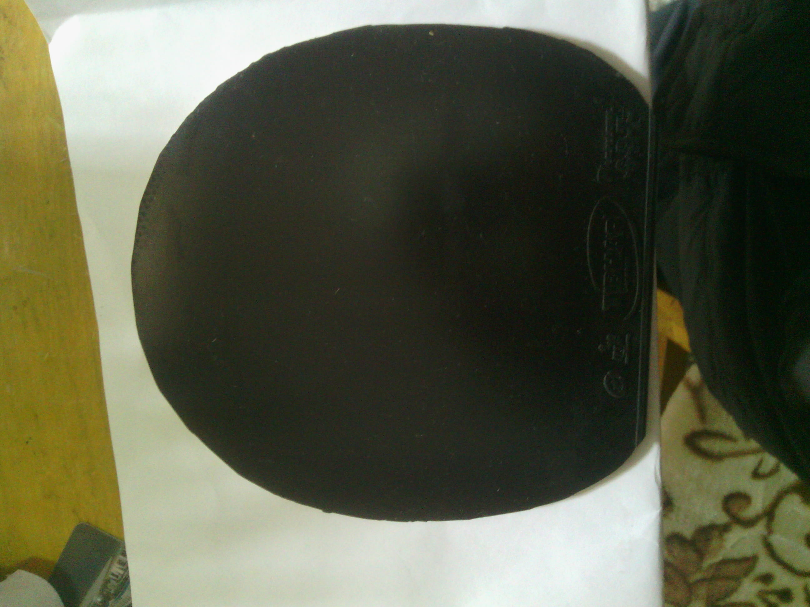 ��ɫ�õļ������ƤƤ��һ���������������������������ߣ�����������ɫ����ƤƤ