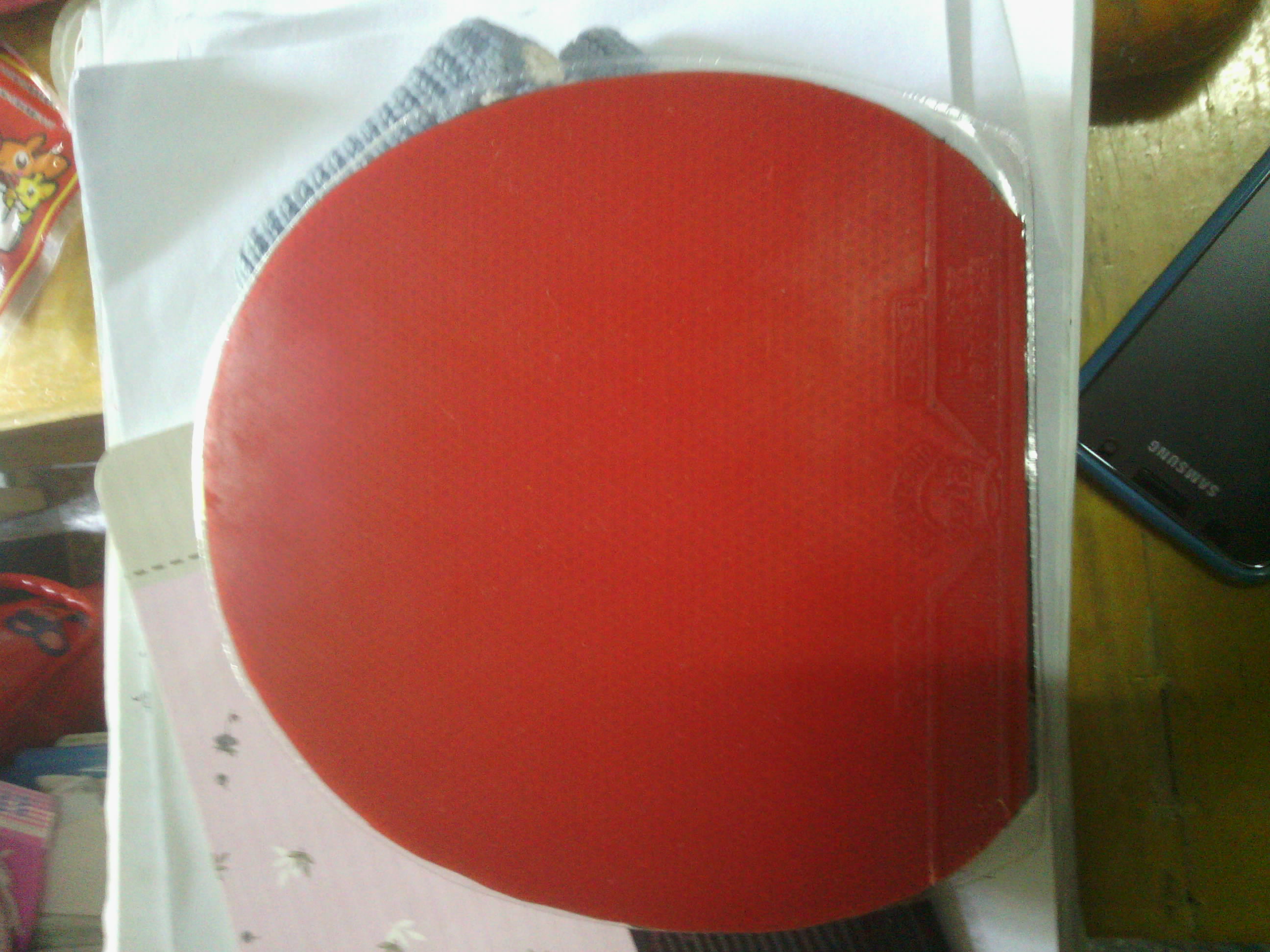 ��ɫ�õļ������ƤƤ��һ���������������������������ߣ�����������ɫ����ƤƤ