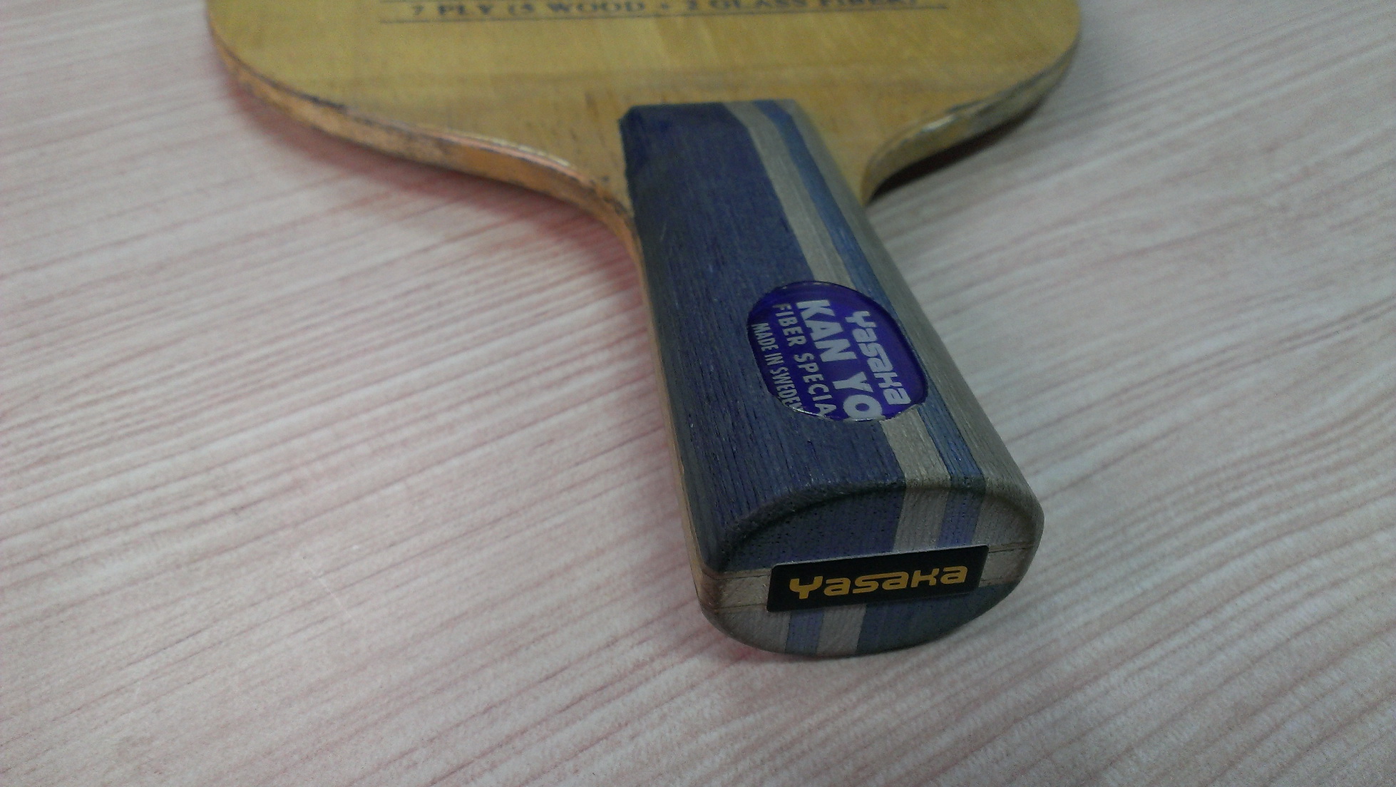 ����ɫ�õ��Ϻ���