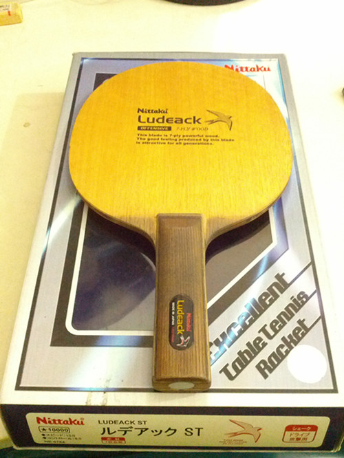 [����]��һ��8�µ���̼ 425���� С��ST355����