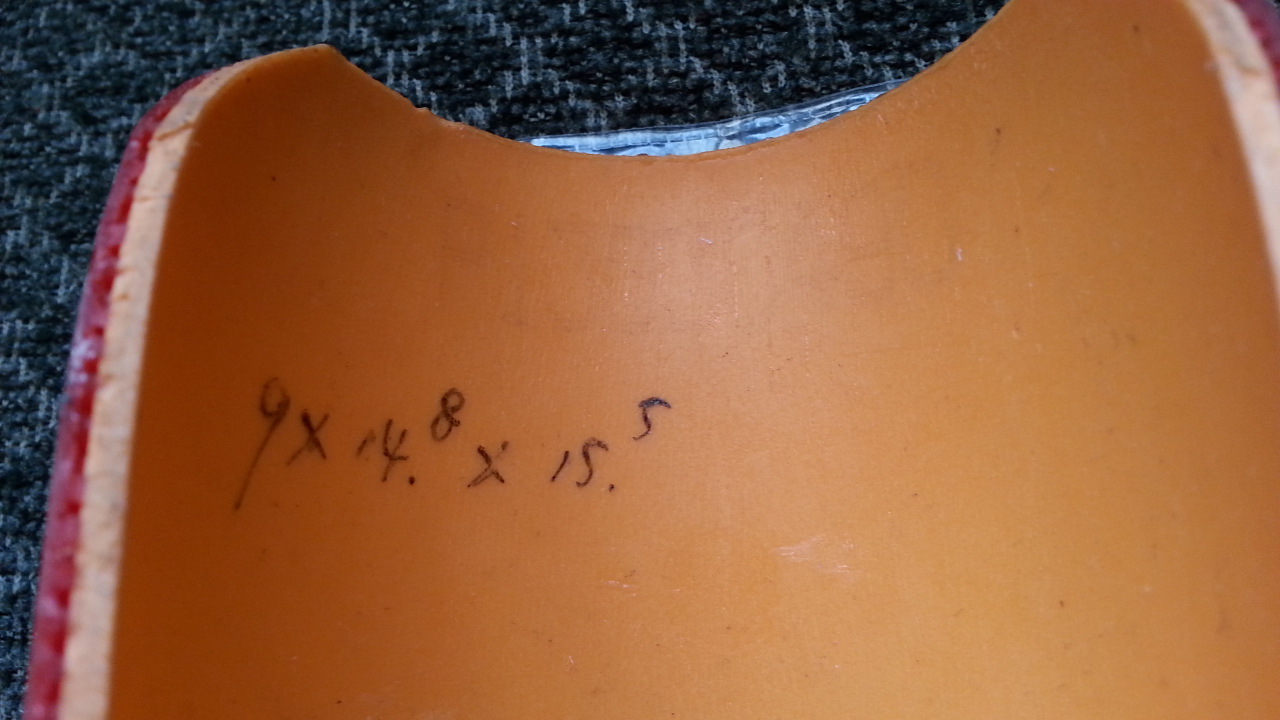 ��ɫ��һ�����ú������ɫ���ʡ��39�ȣ���ɫ����˰������