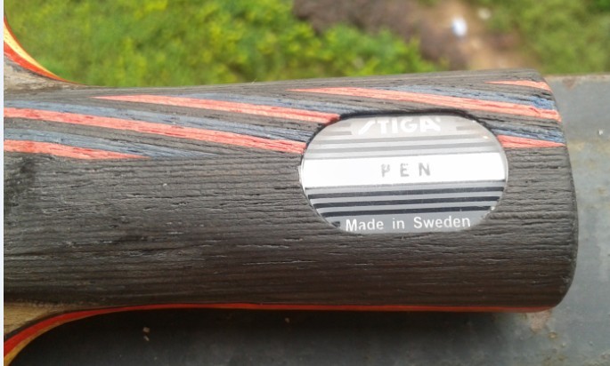 ���ʵ�ı� 380���� 87g ��һ�ų�ɫ��զ�ĵĺ�ɫ���ʹ�Z