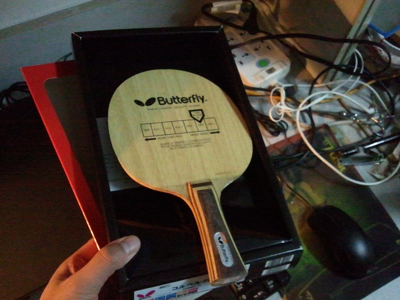 �����Ʊ���