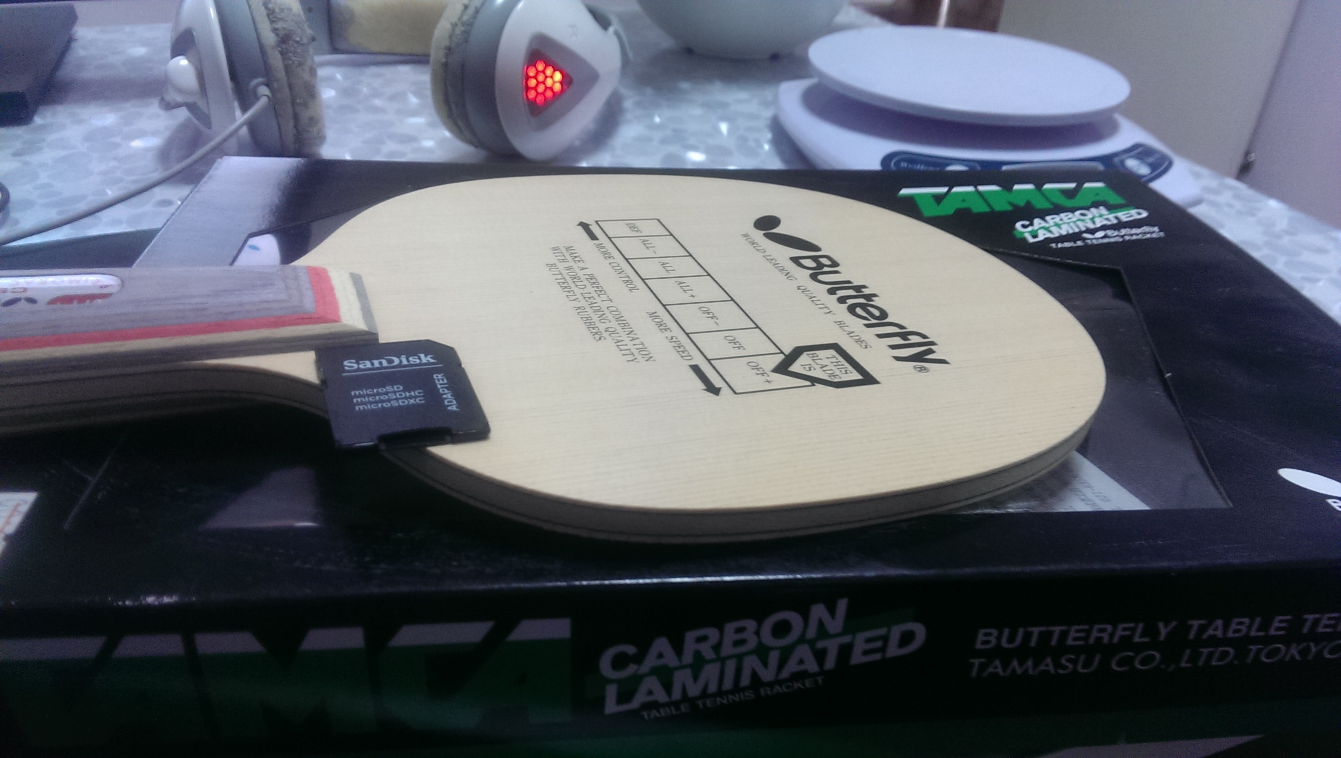 ��M���������M����̼