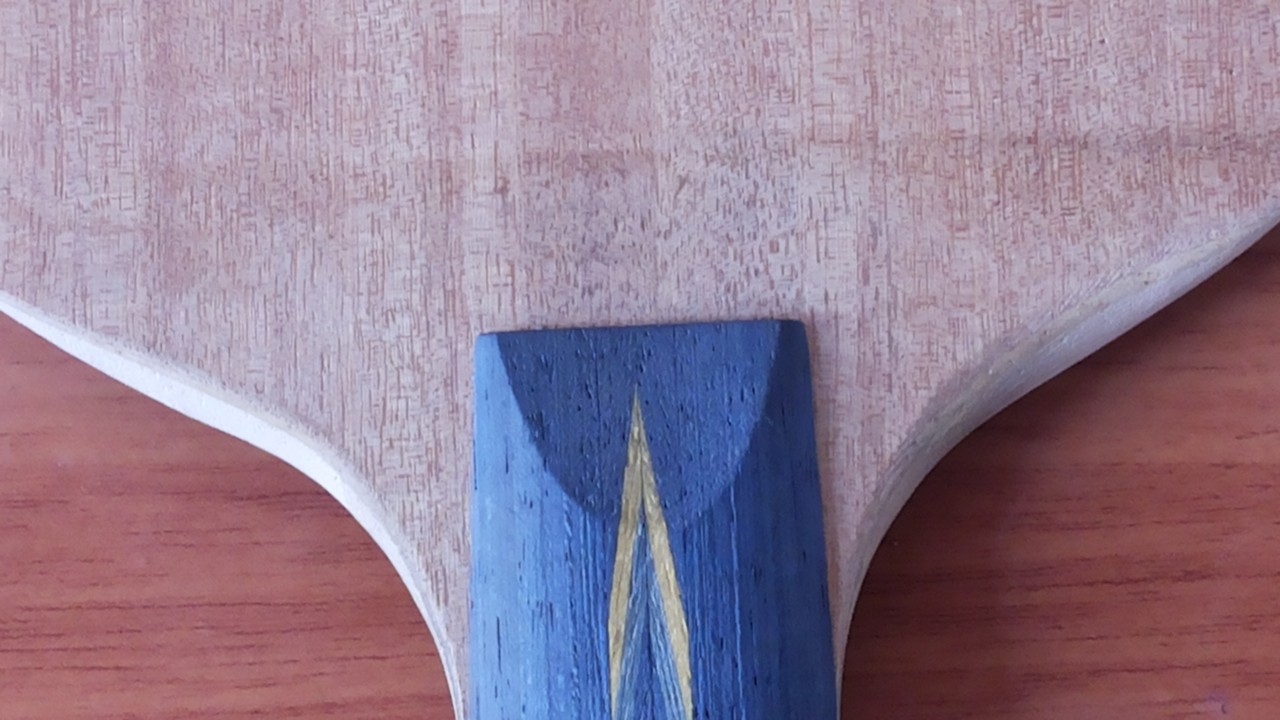 ��һ���ɫ������YE��