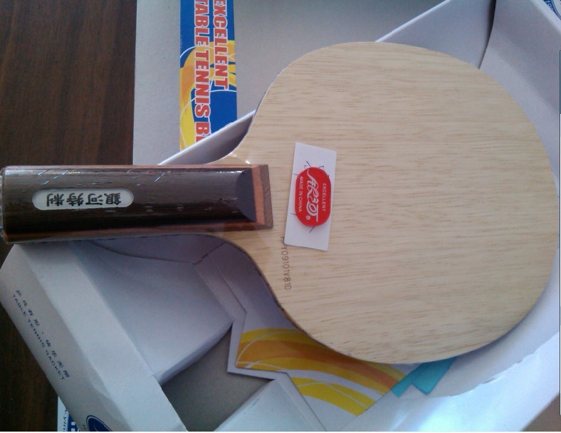 �������ƣ������ҵİ����ڸ���ͼ����������ZL�ա�����V3��������ZLC������̼���ļ�Ҫ�ԱȲ���������