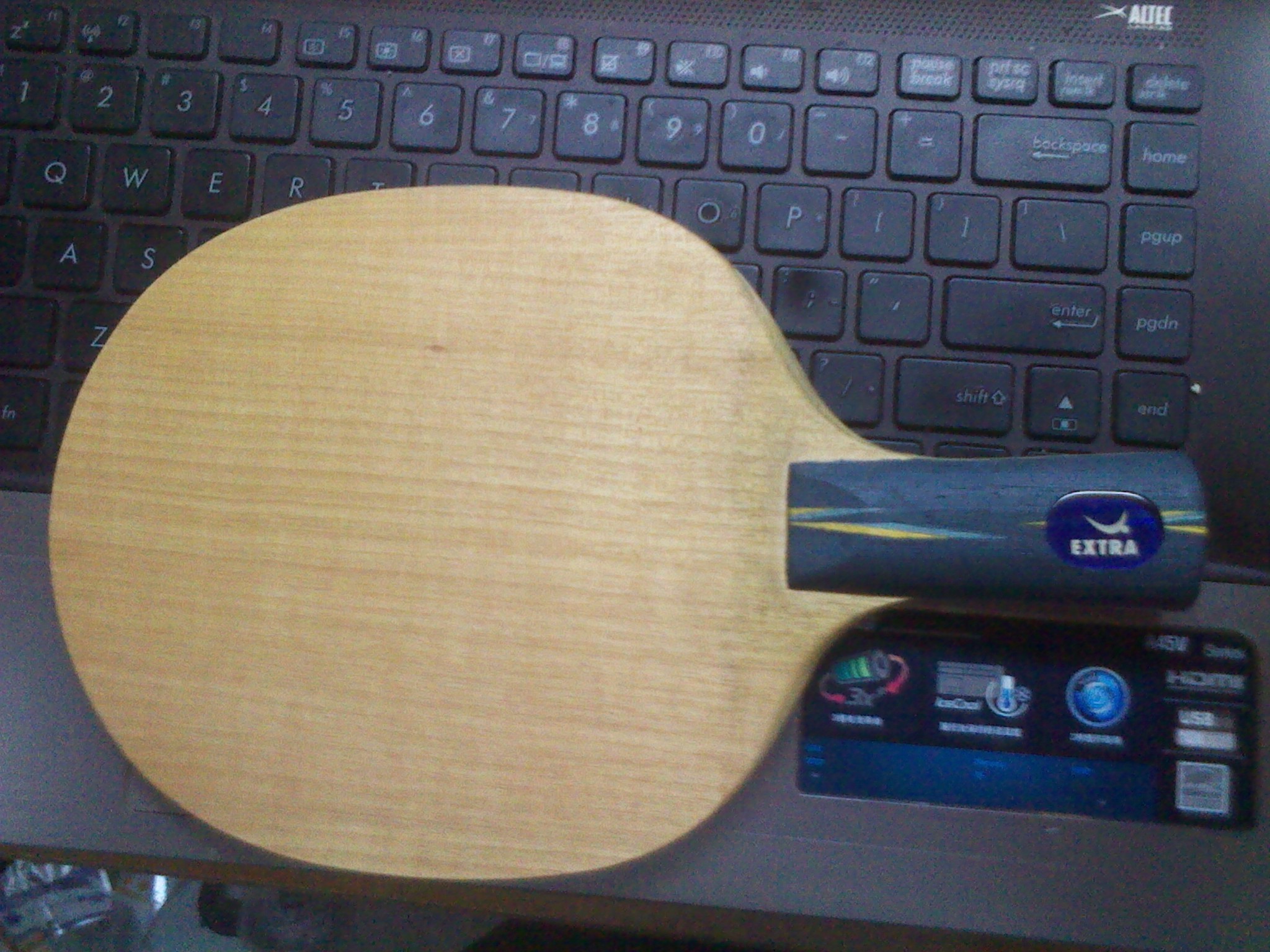 ����9�����հ�YE