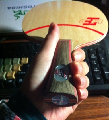 ����������ɫ�ȽϺõĺ��