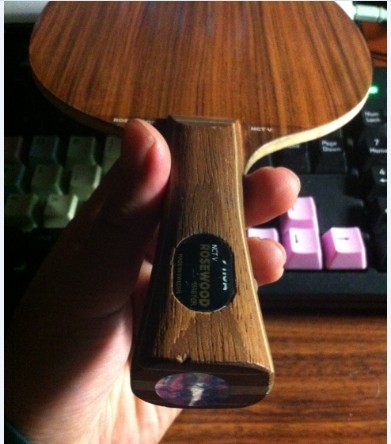 ����������ɫ�ȽϺõĺ��