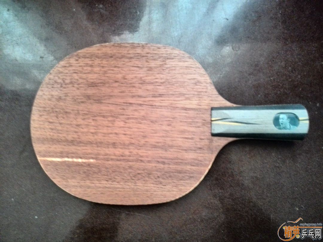 ���л�YEO����һ�ź�ɫֱ���潾��ŷ����4. ��