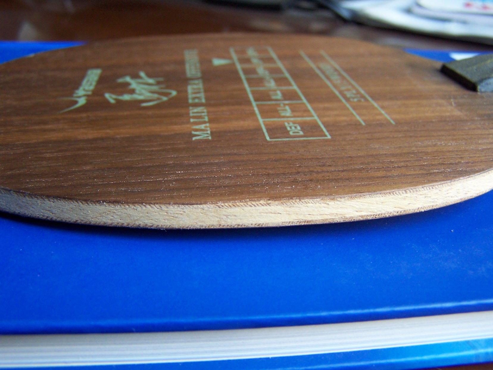 ���ѳ����������ϰ�YEO��С��ǩ����