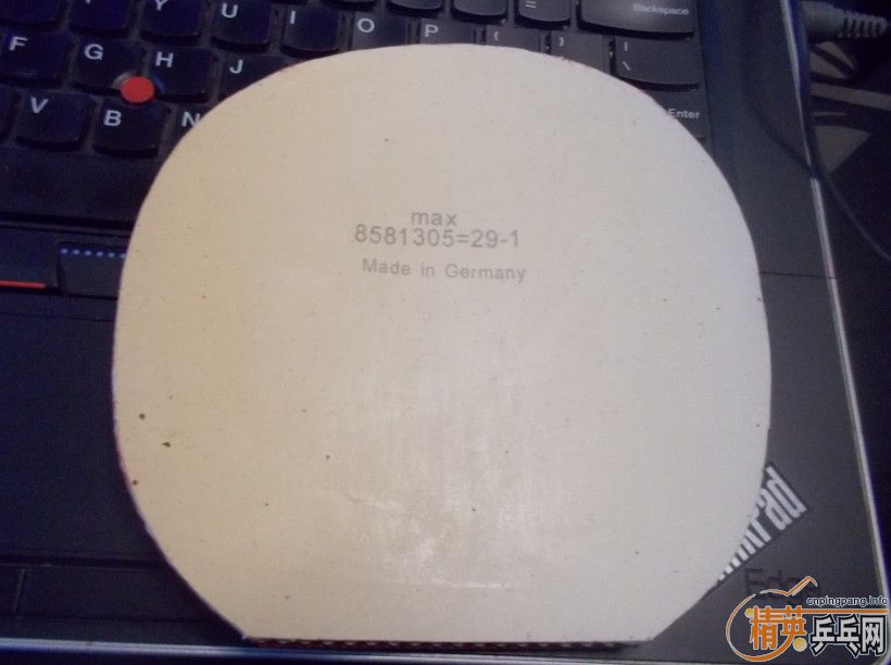 ʹ�ü��εĺ�ɫ����JO