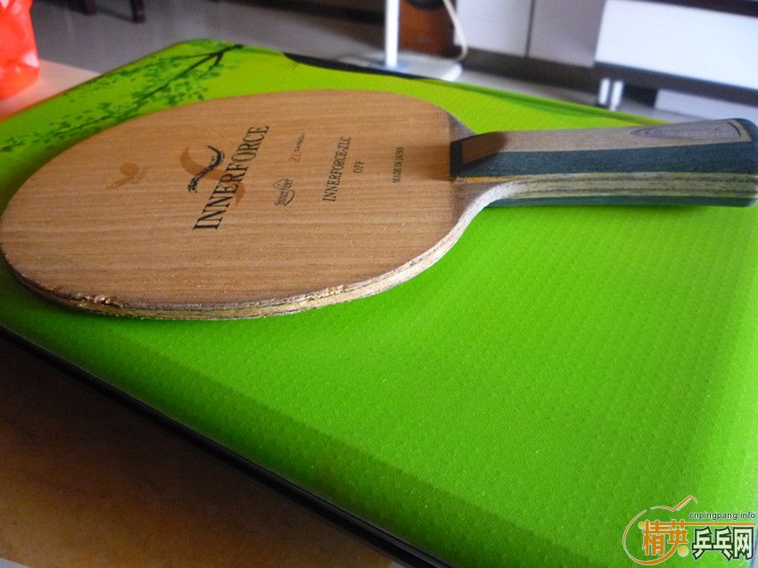 ���ճ� innerforce zlc  ������  710����  ��̼  580����