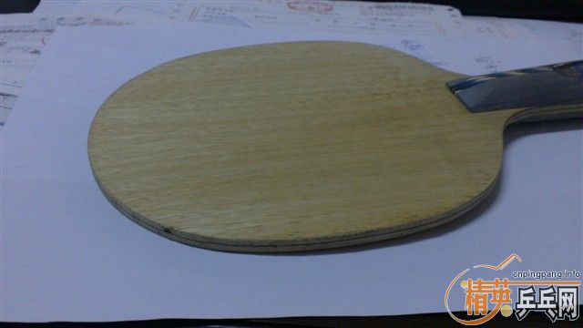 �ͼ۳����µµľ�����ά�װ壬�Լ۱�֮����������C����������������������