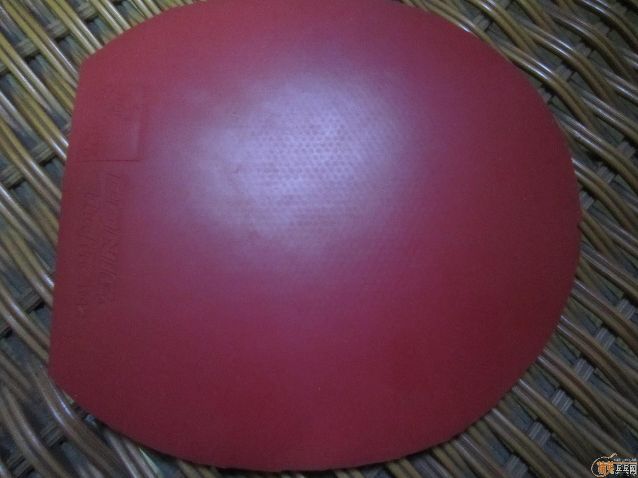 ������˺�ɫ����M2