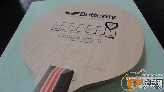 �����롰���ա�����̳��λ��Ϻ���ߴͽ̣������̳�ڸ�λ��Ϻ���и�ӡ������G��ͷ�ĺ������Ƶװ������п��ӡ����G�ֿ�ͷ��ֱ��̩��������֪�������Ǽ٣������Ұ�æ������