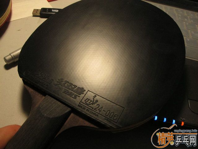 4��ó�ɫƤ�ӣ�NEO������������壬JOһ��һ��