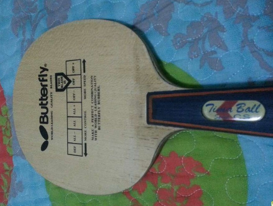 �������~������������