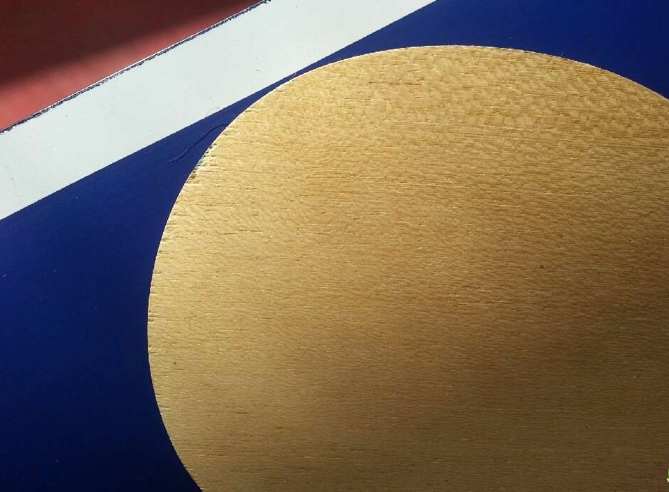 �������~������������