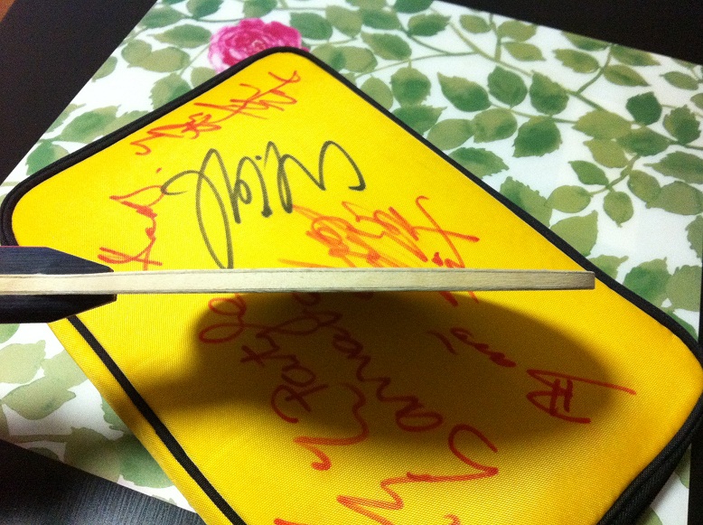 �Գ�һֻST��ˮ����̼����ƴ�ӣ���ɫͨ͸�������ϼѡ�520Ԫ��˳�ᣡ��ǿ��������ۣ�