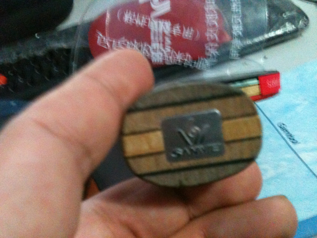 �ٴγ������Ƥ������ɫ�á��۸���ˡ���ӭ������������