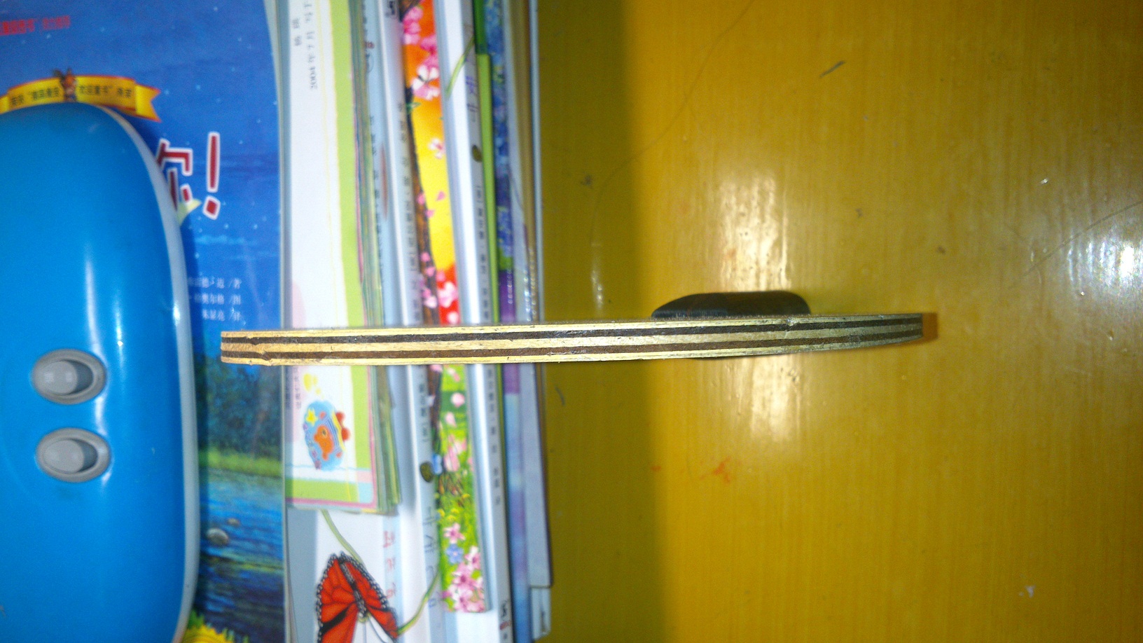 ����E1 �����