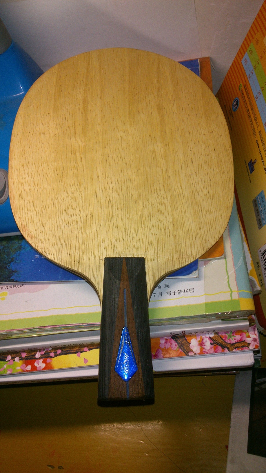 ����E1 �����