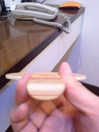 ��9.5�°�����P700�װ壬����90.6�ˣ��߼У�Ʒ��ӽ�ȫ�£��޿�������ȴ�ĥ��400���ʣ��ǳ����ţ�����QQ22966288��