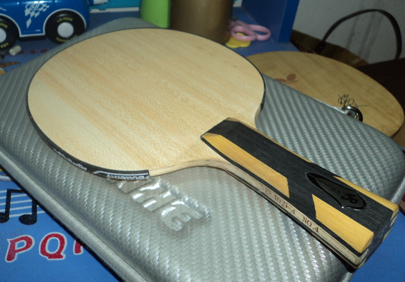 ���µ���Ʒ����JLC���� �ó�ɫ