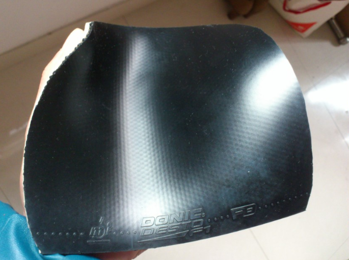 ��9��ֱ�����ɫF1������������100����