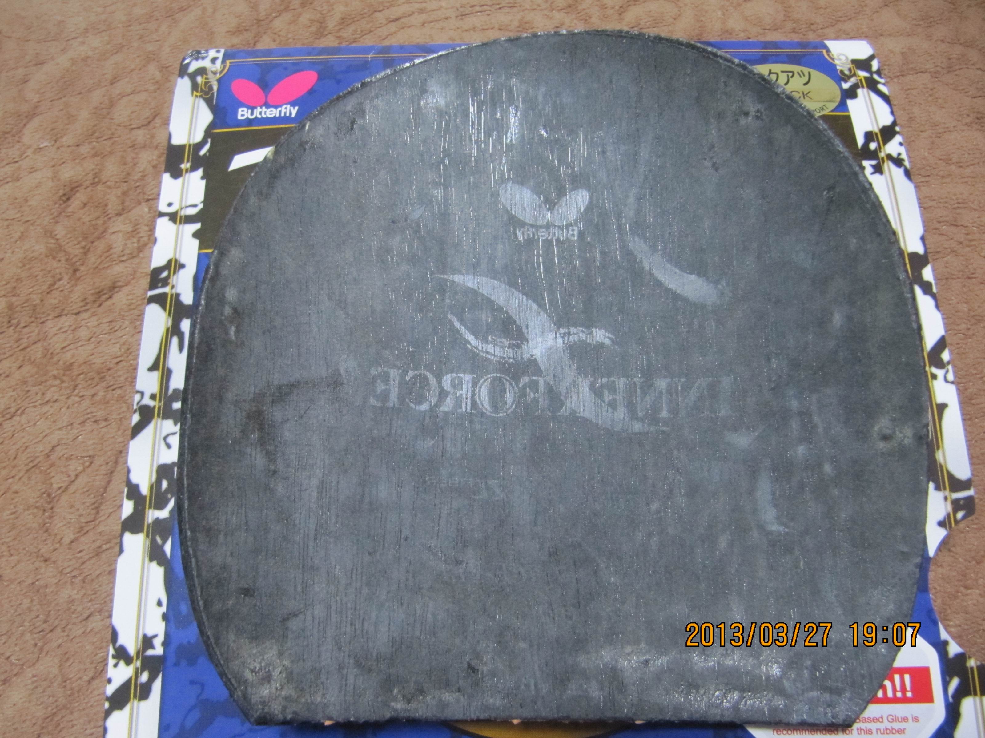 ��һ��ֱ���ɫ���ް�ŷ��٤4