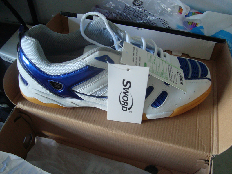 80�����ʳ�43��ȫ��ȫ��װ���µ�ƹ����Ь