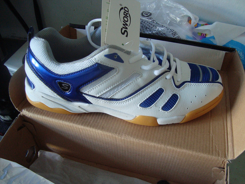 80�����ʳ�43��ȫ��ȫ��װ���µ�ƹ����Ь