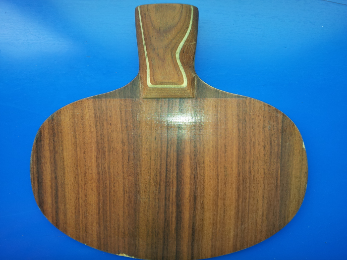 ����õ��5����ɫ�Լ�����400���ʣ�֧��֧������