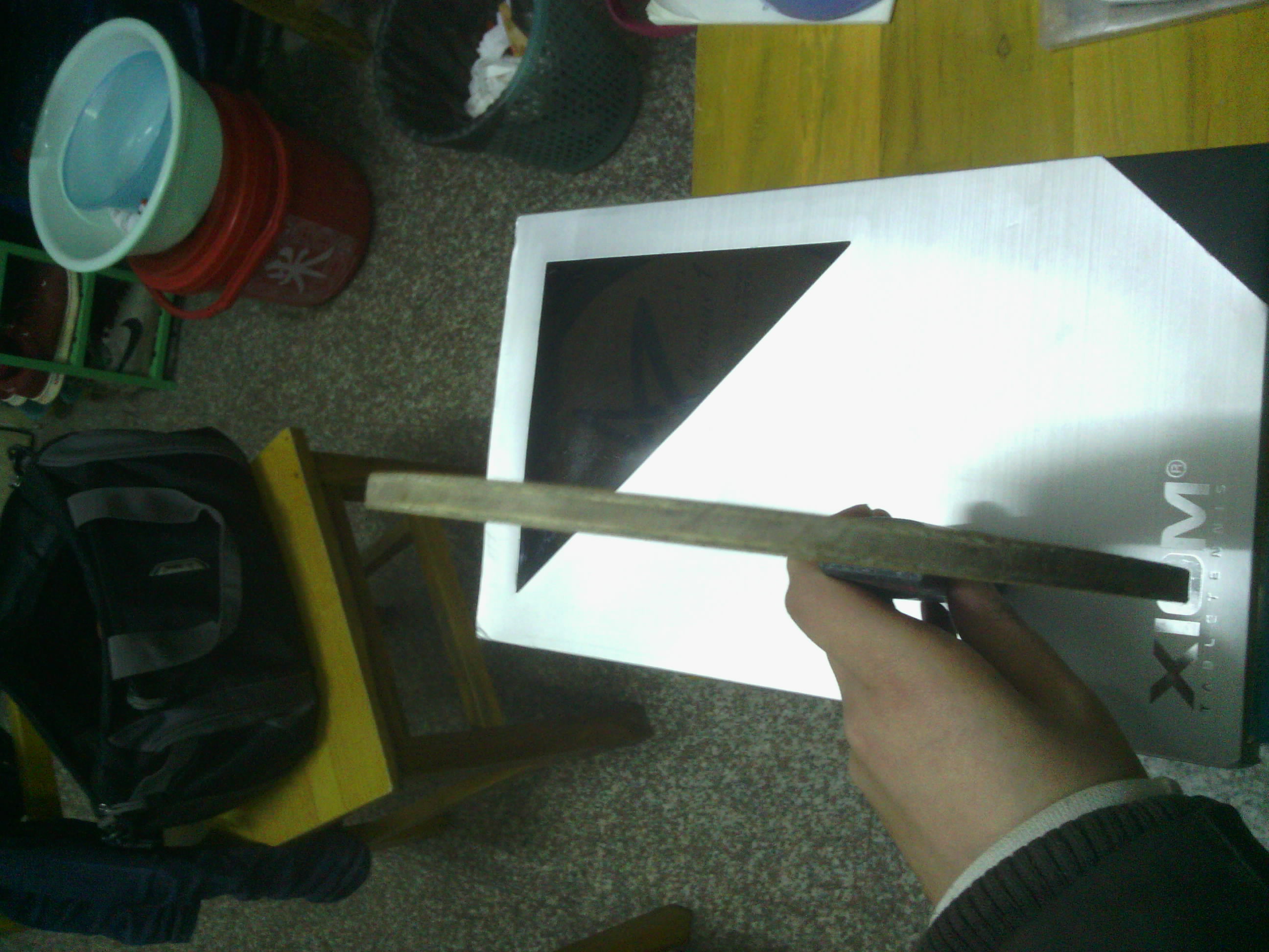 ~~~~~���뽵�ۣ����°����ѵ�һ�Ѷ�����xiomʱ��������xiom�����꣬���2��������������ɳ������һ�Ѳ�֪�������������壬���Ҽ�����˳�����~~~~~��~~~