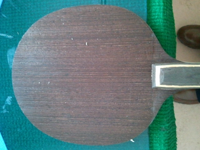 ��ɫ������PRO����һ�ţ���ɫSRIVER FXһ�ţ���Ｆ��ľһ�ѣ�Ʒ�඼����������Ȥ�Ľ���