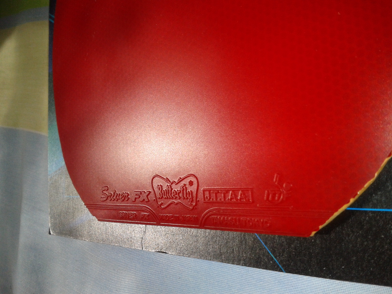 ����Ʒ��ĺ�ɫ T64 �� Sriver-FX