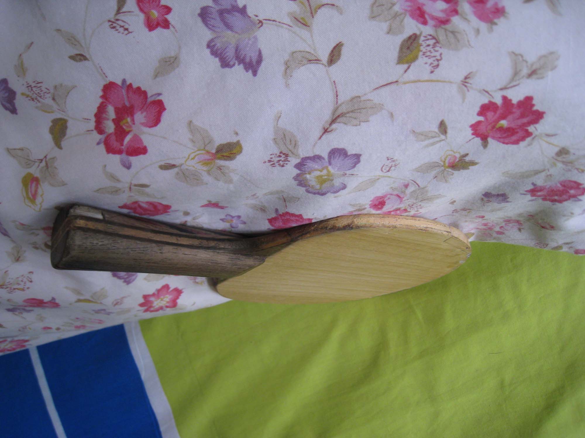 ������Ʒ���˹�ٿ��ѽ���300����