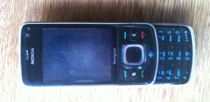 ŵ����6210s�����ֻ��ܻ����װ壬��Ƥʲô���𣿣�������ϵ