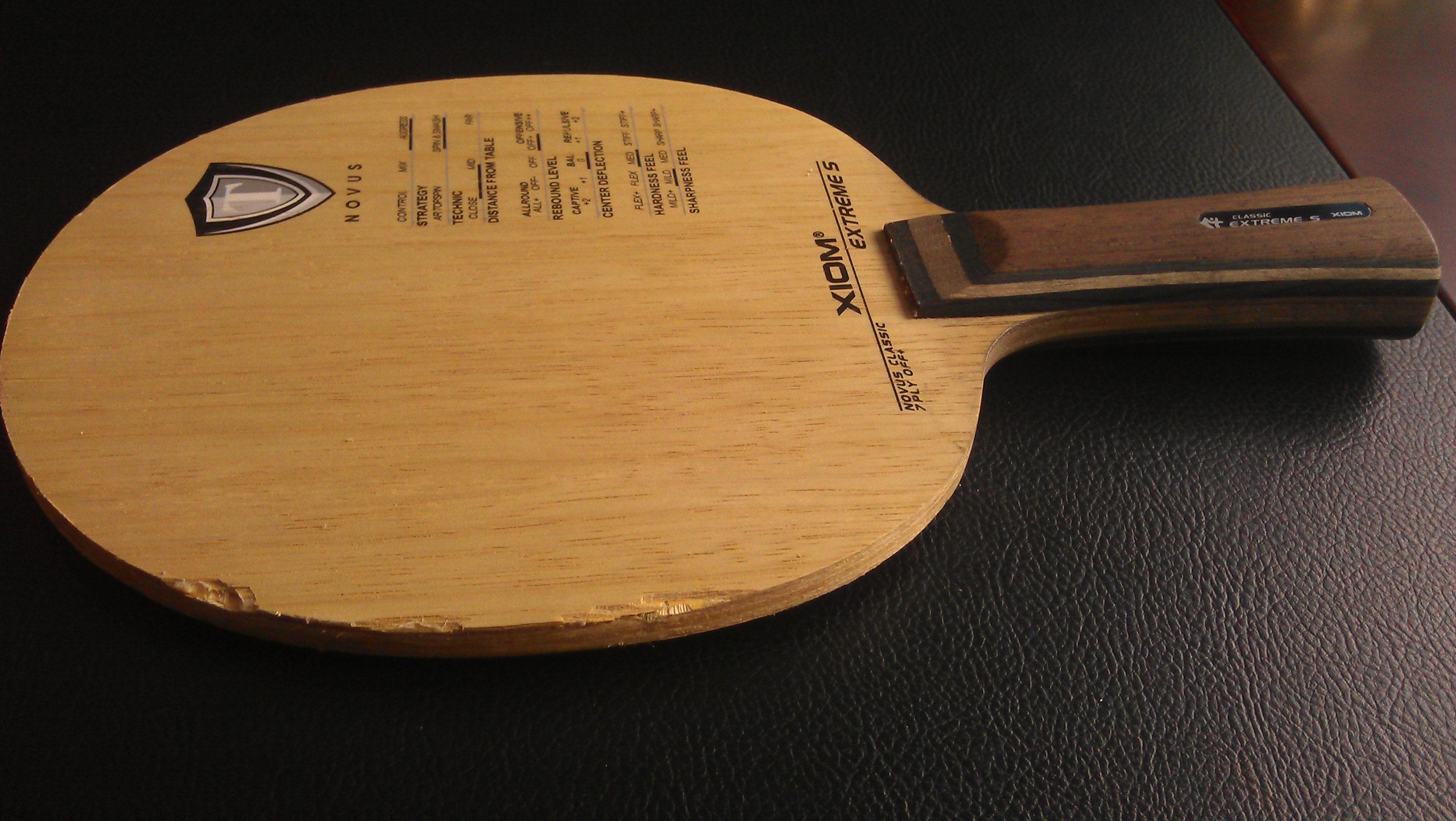 �����ռ�ɷ7�д�ľ�װ���һö���ͺ���ֱ���׽�һ��220���ʡ�