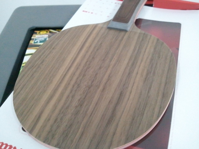 �����𣬺ڲ������һ�飬��Ʒ�࣬����������ɫT05,��ɫT64��������BETA,һ��һ�죬��ɫ�ոգ��۸�ʵ�ݣ�����Ȥ�Ľ���