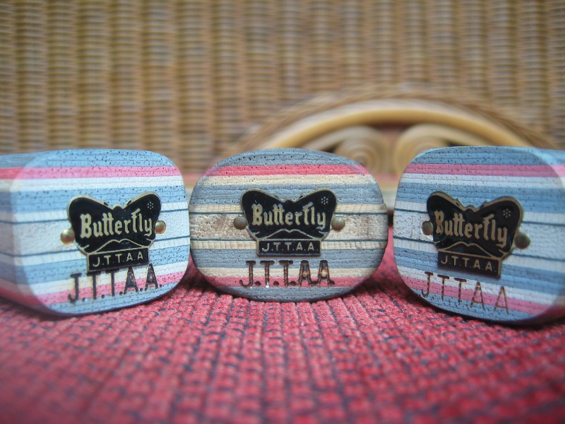 �������в�Ʒ�������.�������Ͻ�,�Ͻ�,С��,������,÷�ȵȵ�.