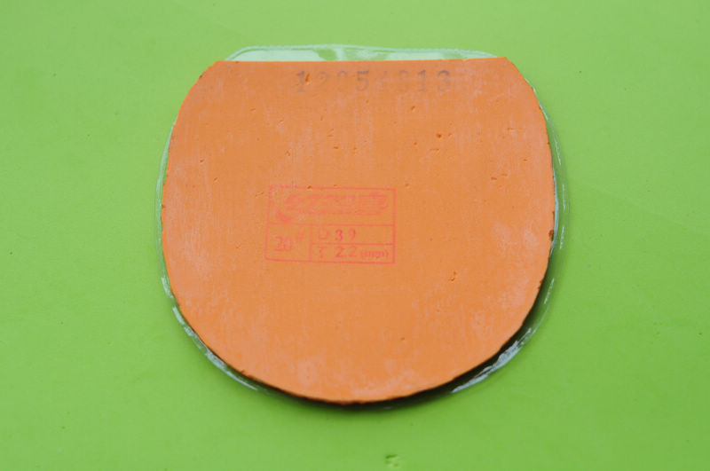 лYEO