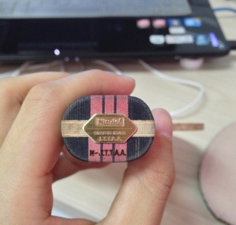 �����ѳ�nittaku������С����violinƹ�����ĵװ���� ���ͺ�ɫ���������ᣬ��ɫ����39�ȡ�ȫ�����ʣ���ͨ��