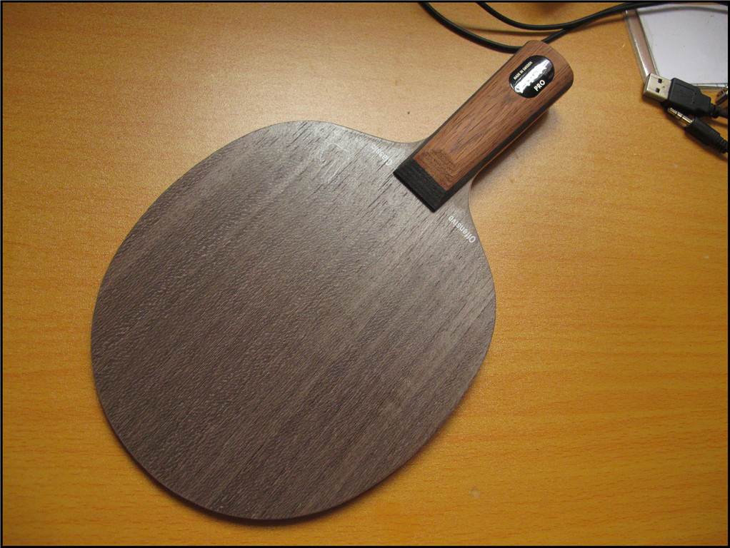 �ó�ɫ����OC��һ�����ֺ�������ֱ��