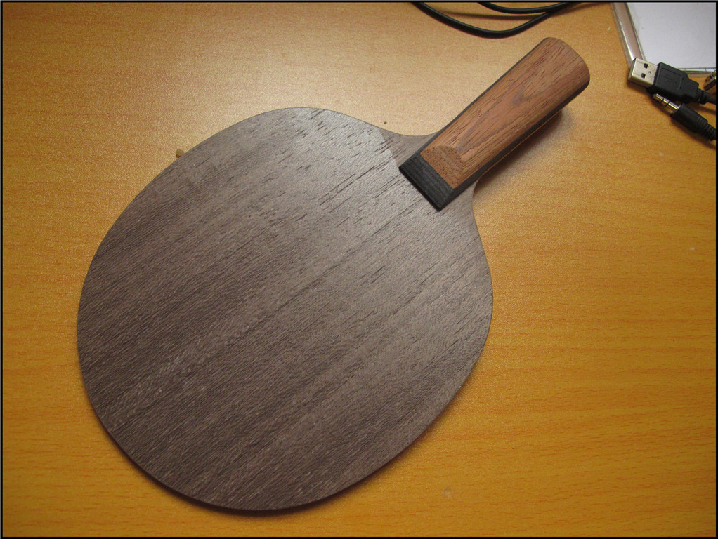 �ó�ɫ����OC��һ�����ֺ�������ֱ��