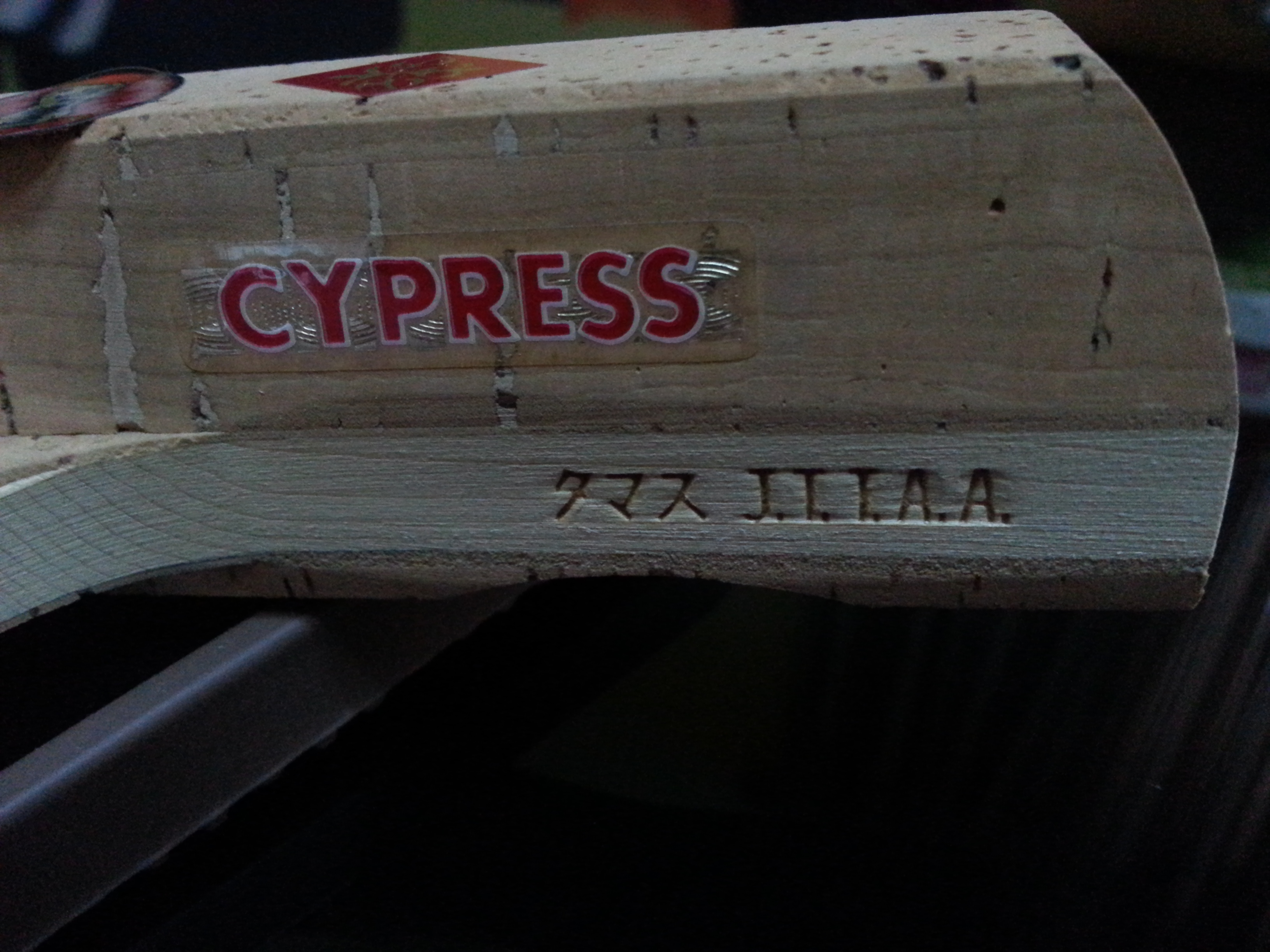 ����ֱ����CYPRESS���ϵ���
