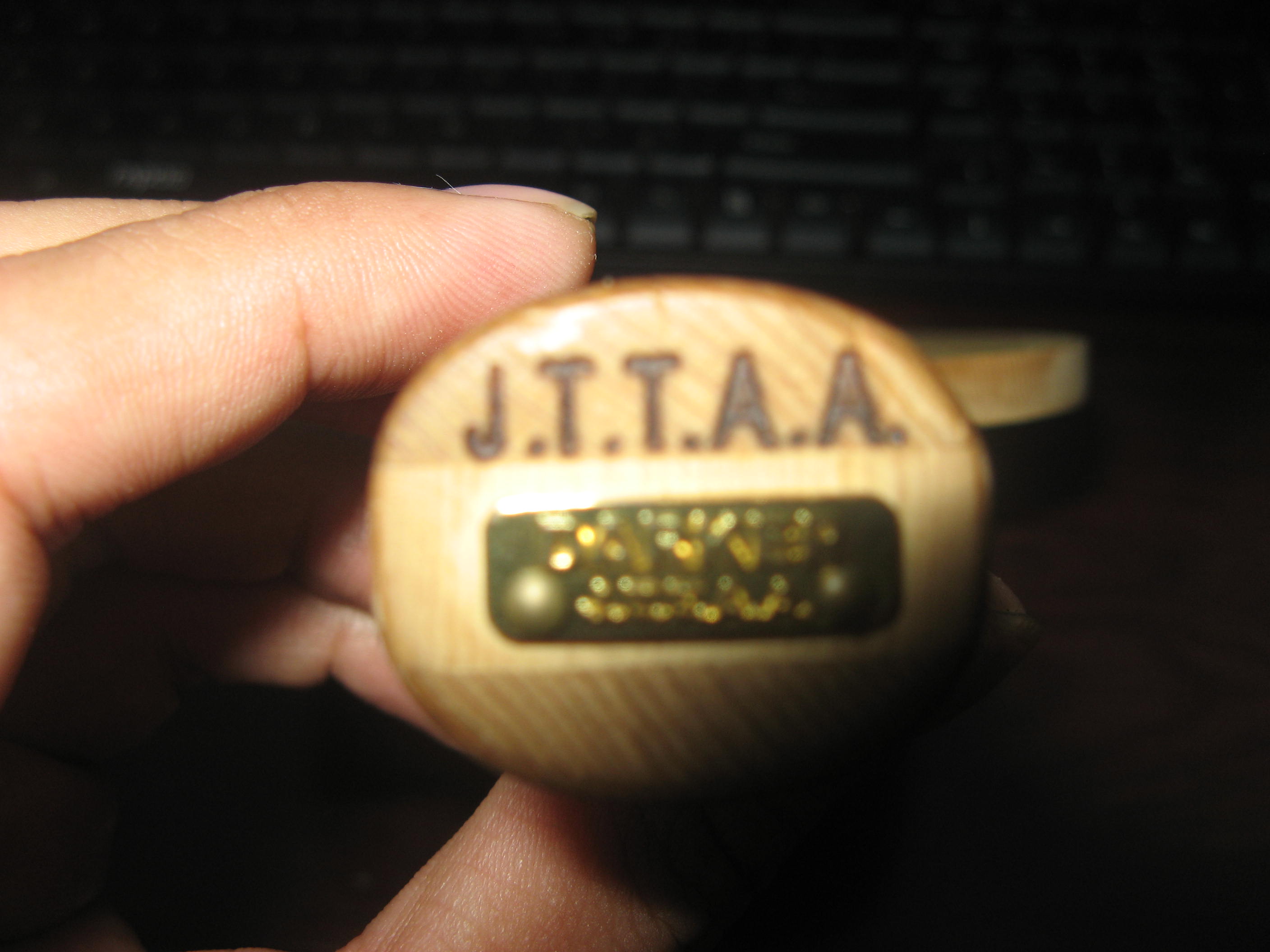 ���˳���̼������ ��һö��